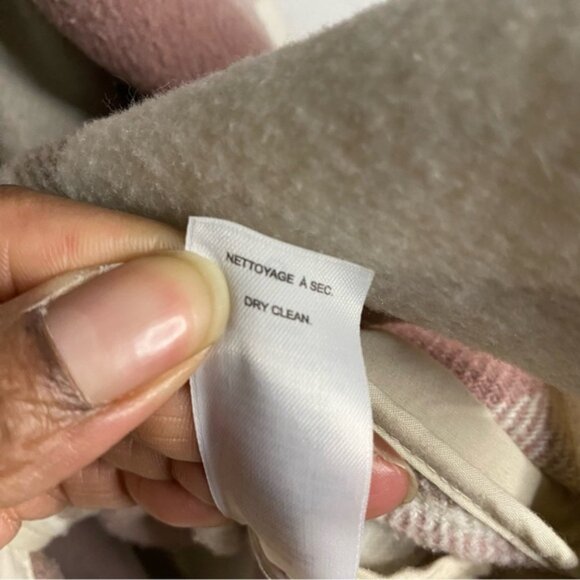 Dynamite - Picture 9 of 10